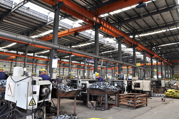 境外网架锥头车间